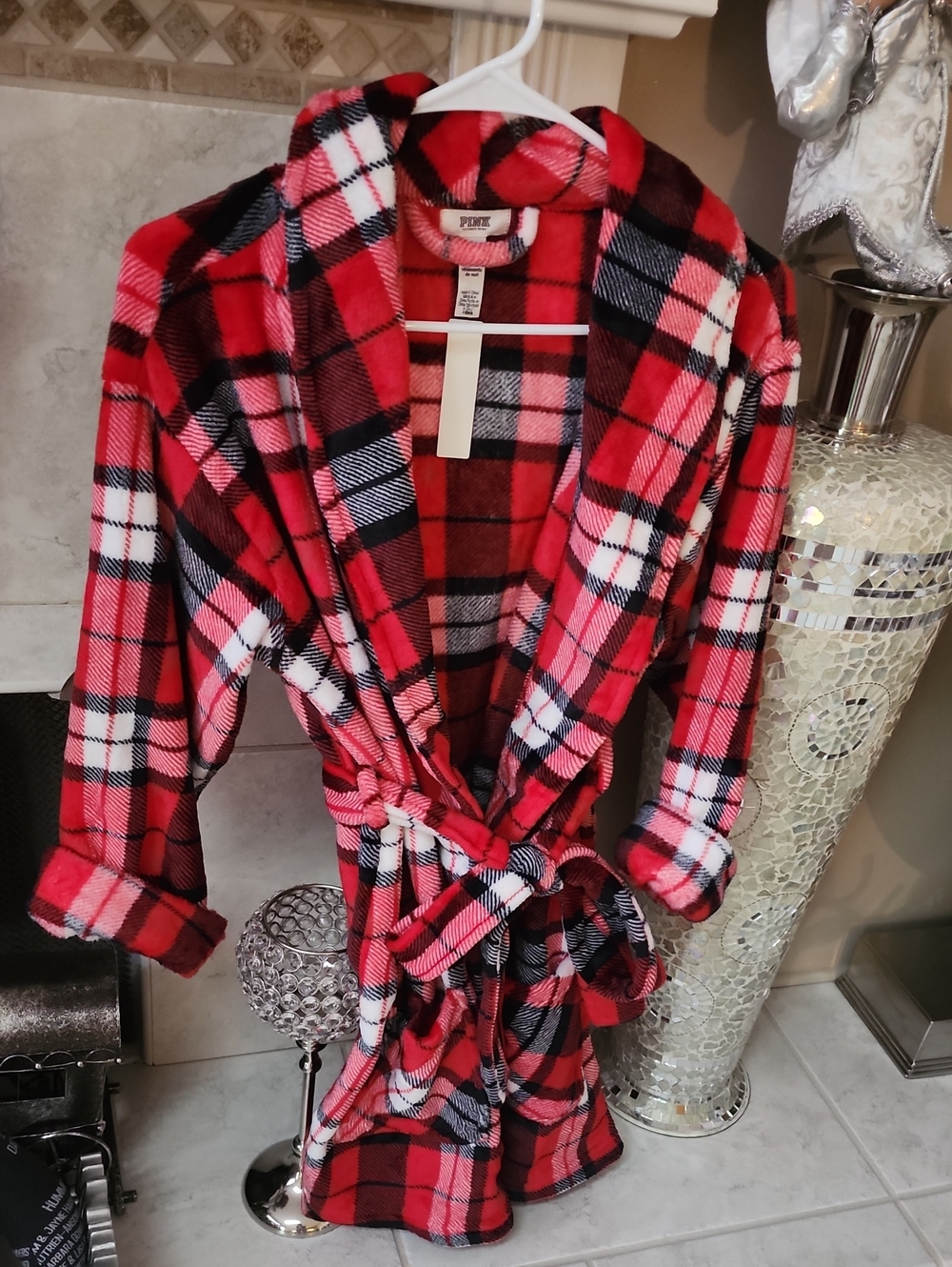 ❤️ VICTORIA'S SECRET RED PEPPER Plaid Robe ❤️